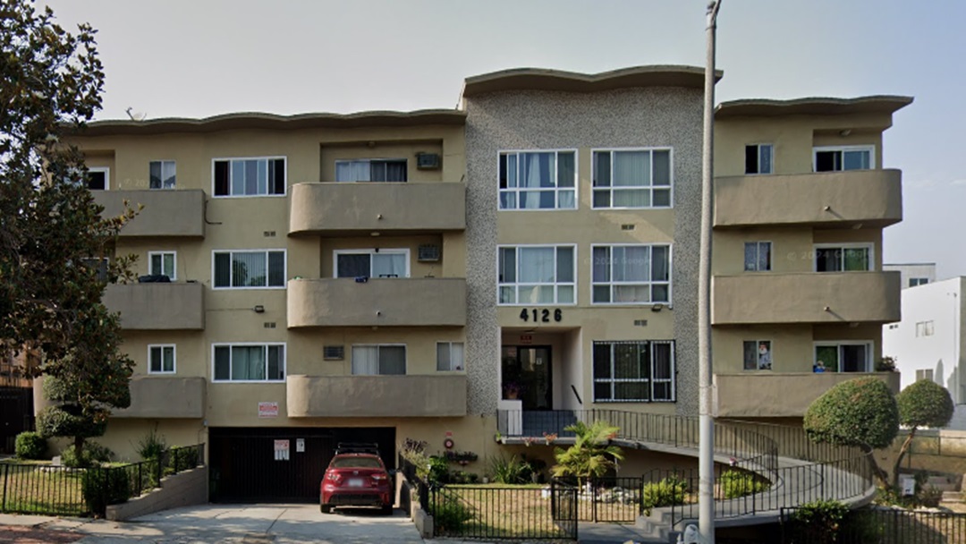 4126 Rosewood Avenue - 214