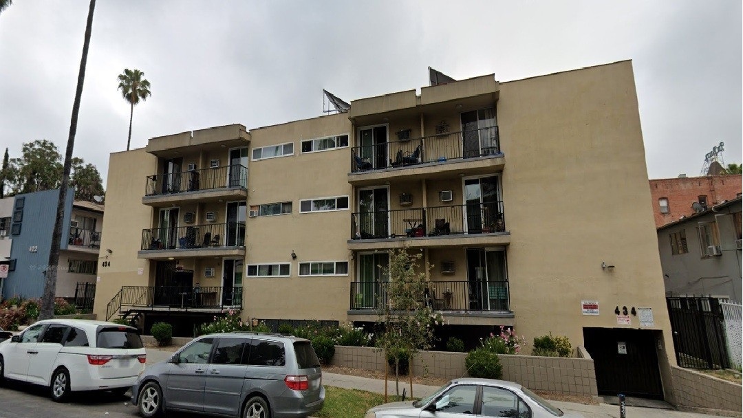 434 S Kenmore Ave.